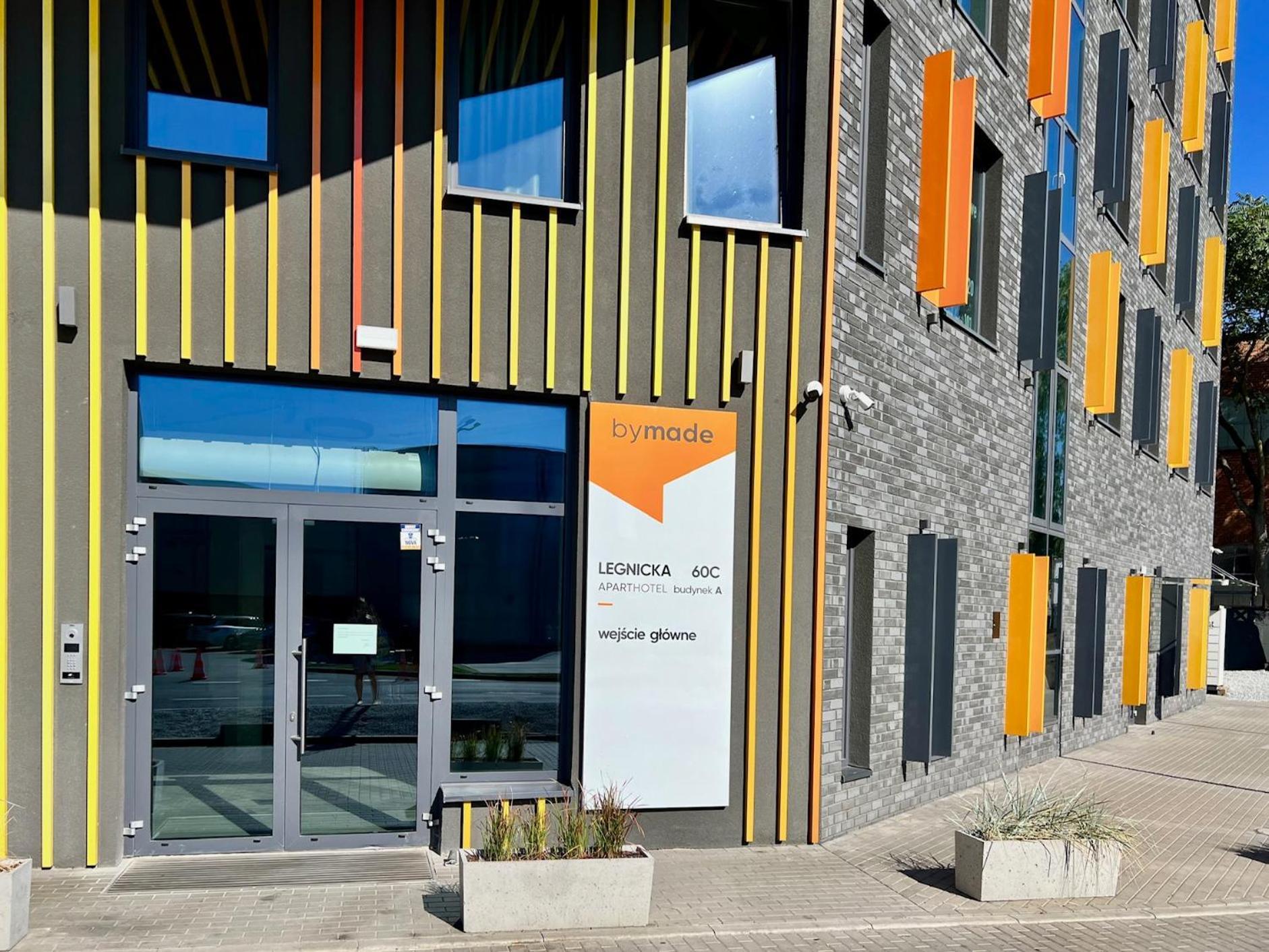 Legnicka Business Apartments Wroclaw Exterior photo